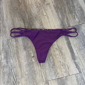 Acacia Cheeky Bottoms M